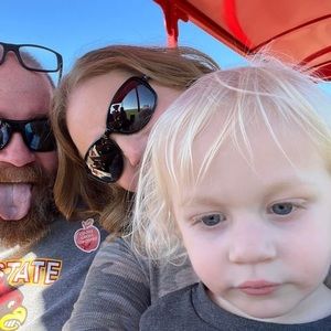 Meet your Posher, Kelly